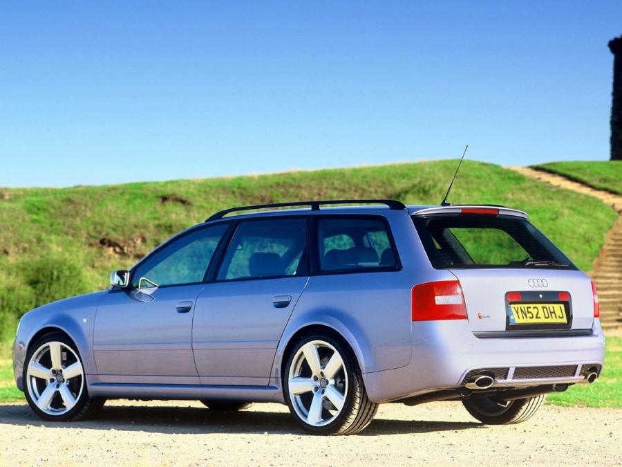  Audi RS6 Avant (4B, C5) 2002 года  (UK) (фото 2 из 2)